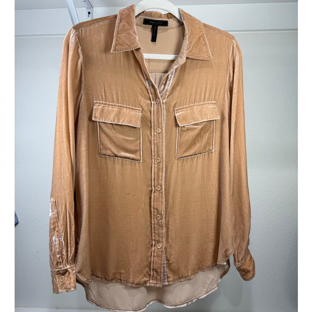 BCBG Maxazria Velvet Velour Long Sleeve Button Up Shirt Women's Size Small Peach